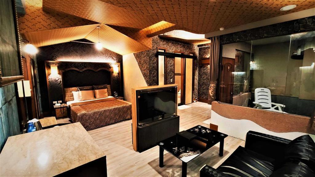 Giyoche Motel 완리 외부 사진