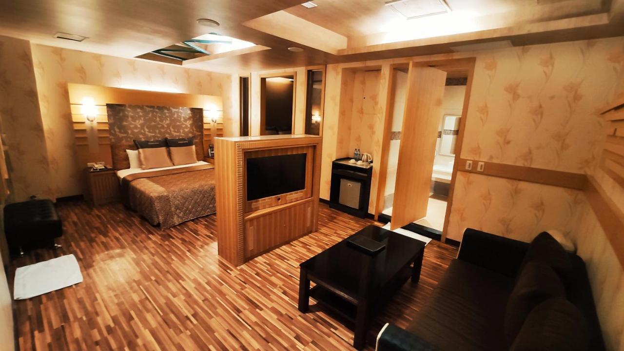 Giyoche Motel 완리 외부 사진